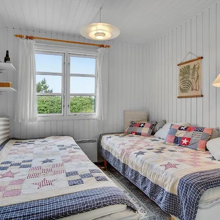Three-bedroom In *